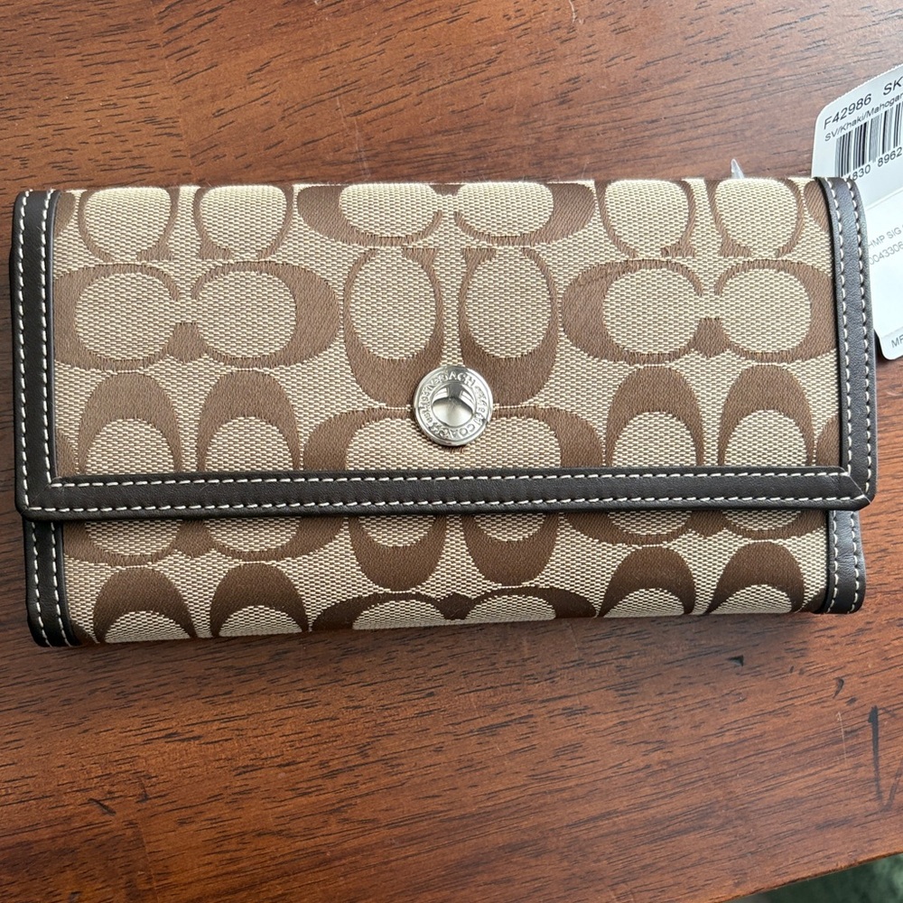 Vintage Coach Hampton Tan and Brown Signature Wallet